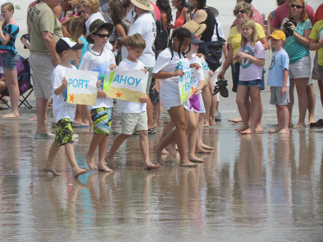 Karen Beasley Sea Turtle Rescue & Rehabilitation Hospital Turtle Release, Topsail, NC - June 5, 2013